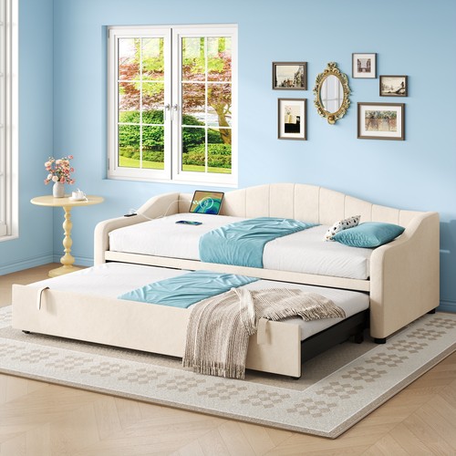 Daybed with charging station - with,
