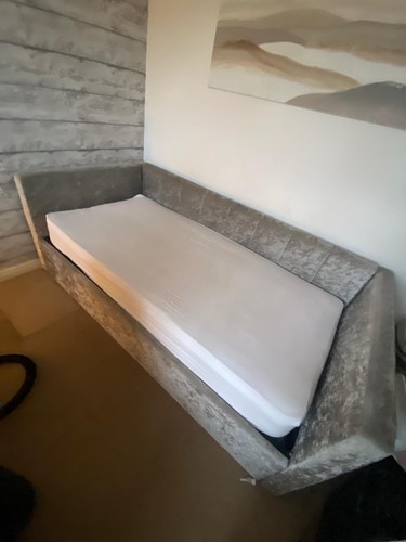 Connie crushed velvet - velvet, bed