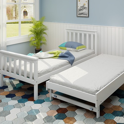Solid pine wooden - in,